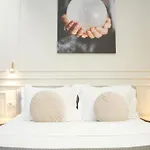 Moonlight Aparthotel 3*