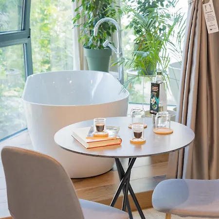 Moonlight Aparthotel Tirana