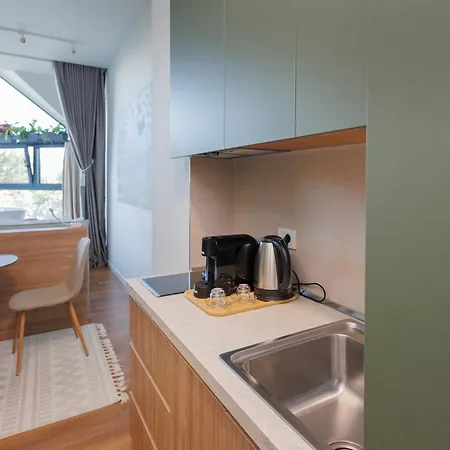 Moonlight 公寓式酒店 地拉那